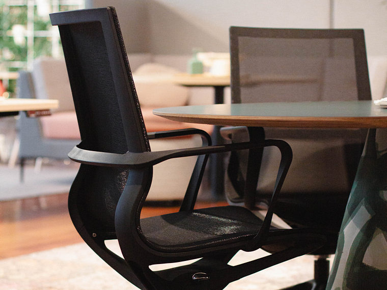 Oren Meeting Room Chair